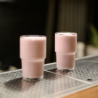 شیک توت فرنگی